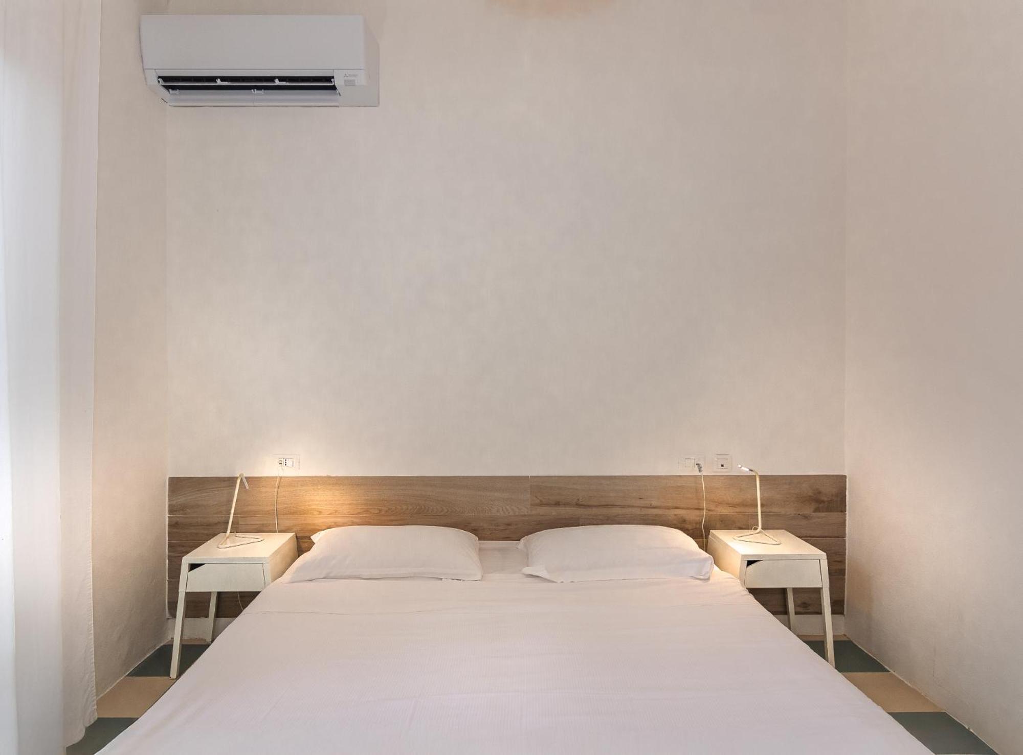 Hotel Happy Марина-ді-П'єтразанта Екстер'єр фото